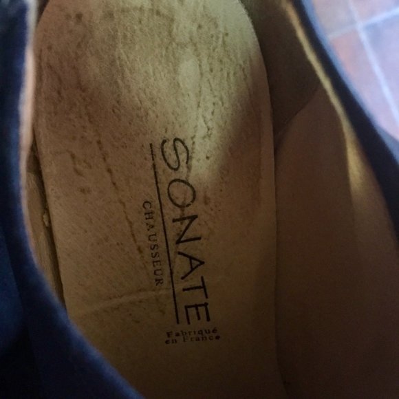 NEW LISTING Unique Vintage Boots - Picture 8 of 9